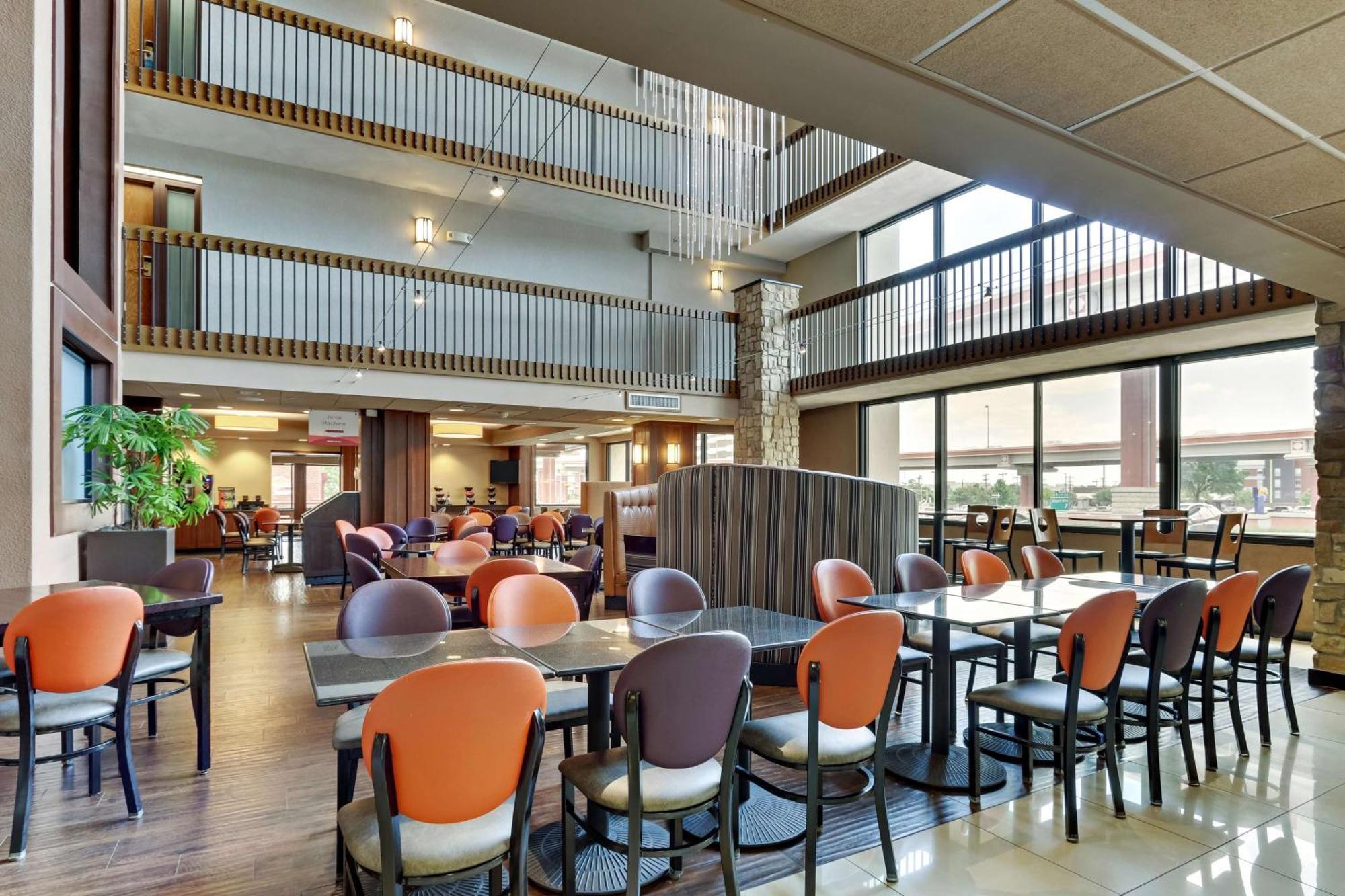Drury Plaza Hotel San Antonio Airport Εξωτερικό φωτογραφία