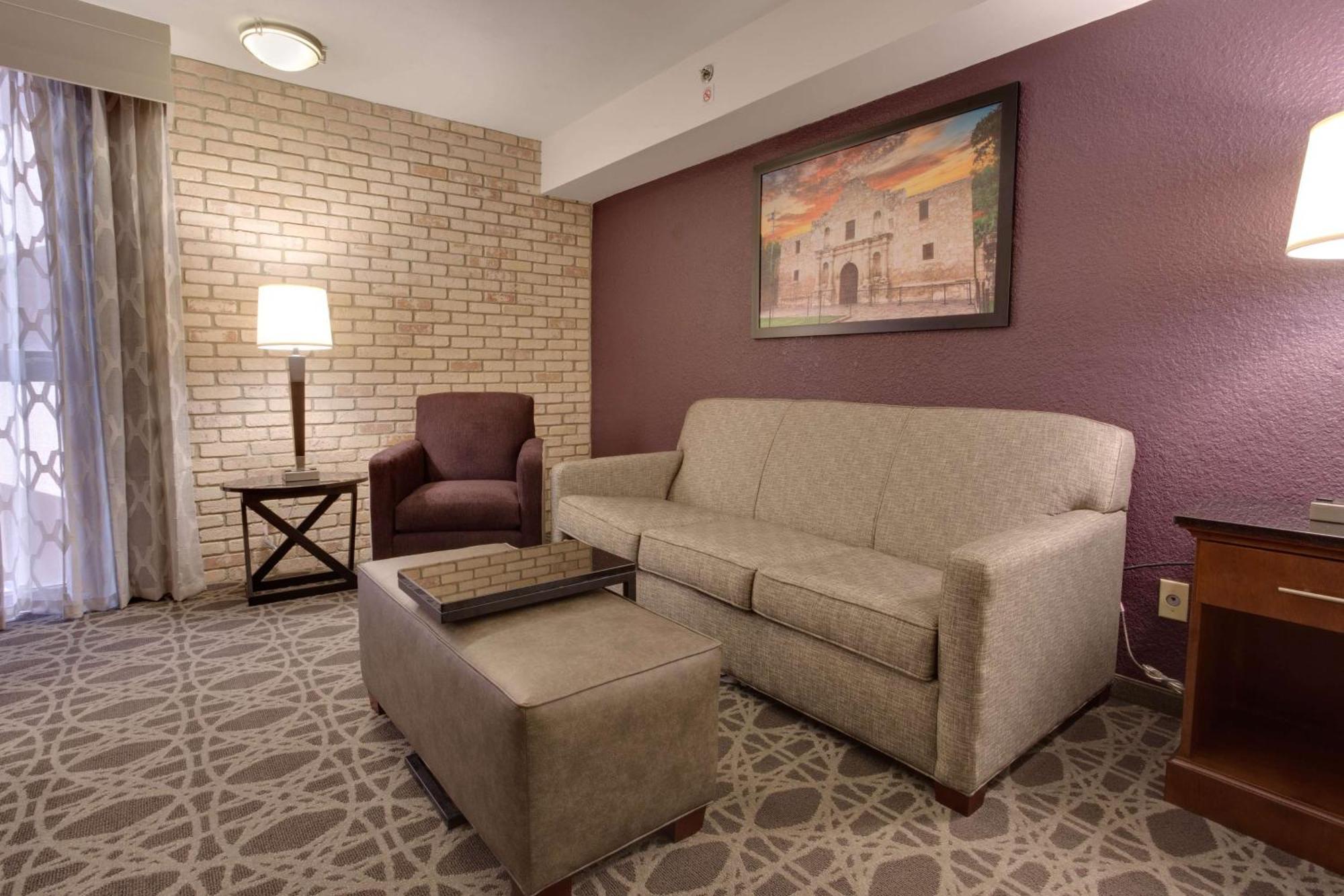 Drury Plaza Hotel San Antonio Airport Εξωτερικό φωτογραφία