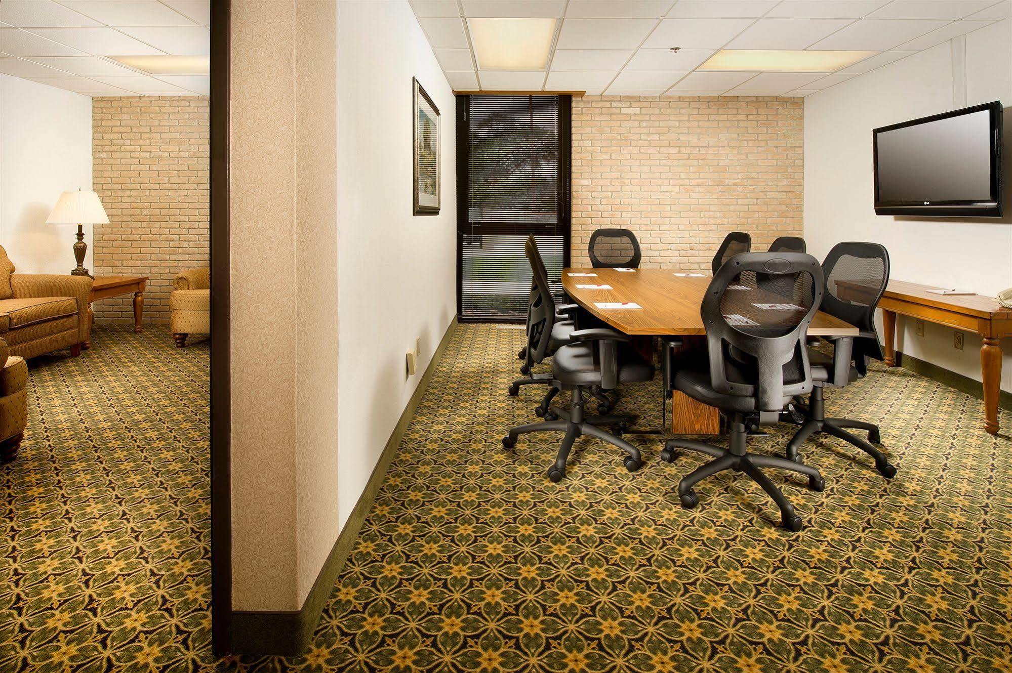 Drury Plaza Hotel San Antonio Airport Εξωτερικό φωτογραφία
